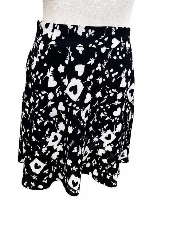 Reformation Dresses & Skirts - Reformation Black & White Floral Heart Mini Skirt A-Line XS 26